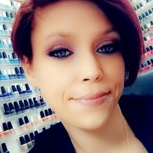 Meet your Posher, Isabella